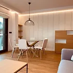 Canelas Premium Nuevos Con Piscina, Amplias Terrazas Y Garaje