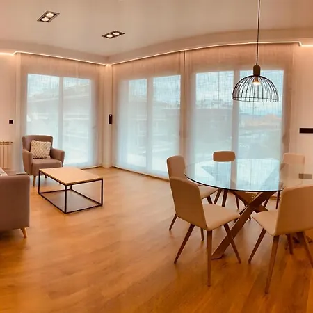 Canelas Premium Nuevos Con Piscina, Amplias Terrazas Y Garaje * Portonovo