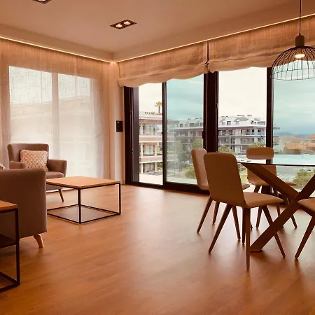 Canelas Premium Nuevos Con Piscina, Amplias Terrazas Y Garaje * Portonovo