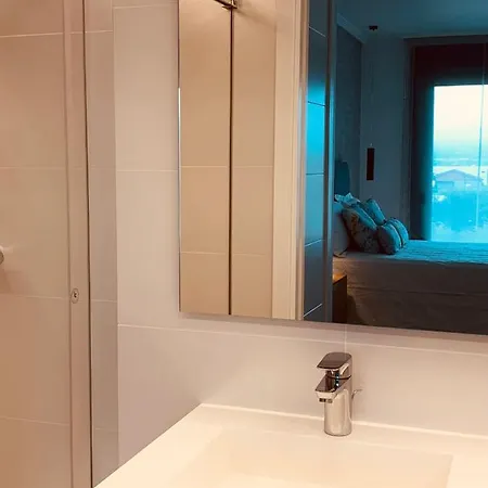 Canelas Premium Nuevos Con Piscina, Amplias Terrazas Y Garaje