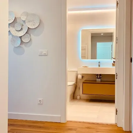 Canelas Premium Nuevos Con Piscina, Amplias Terrazas Y Garaje