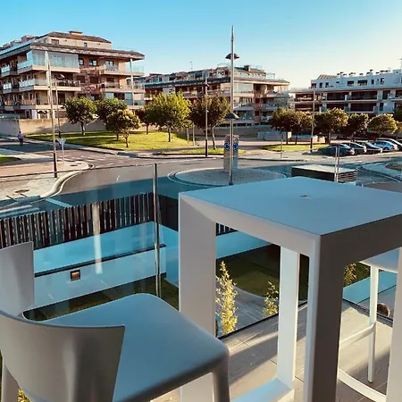 Canelas Premium Nuevos Con Piscina, Amplias Terrazas Y Garaje Portonovo