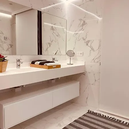 Apartment Canelas Premium Nuevos Con Piscina, Amplias Terrazas Y Garaje