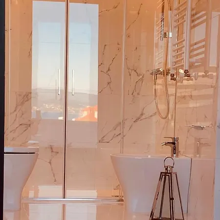 Canelas Premium Nuevos Con Piscina, Amplias Terrazas Y Garaje *