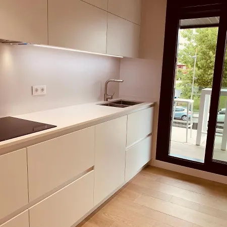 Canelas Premium Nuevos Con Piscina, Amplias Terrazas Y Garaje Portonovo