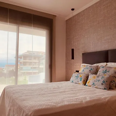Canelas Premium Nuevos Con Piscina, Amplias Terrazas Y Garaje