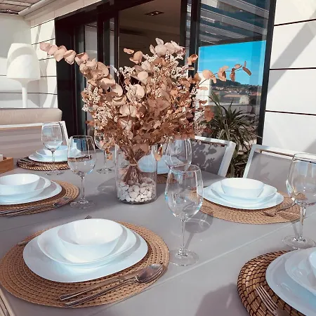 Canelas Premium Nuevos Con Piscina, Amplias Terrazas Y Garaje Portonovo