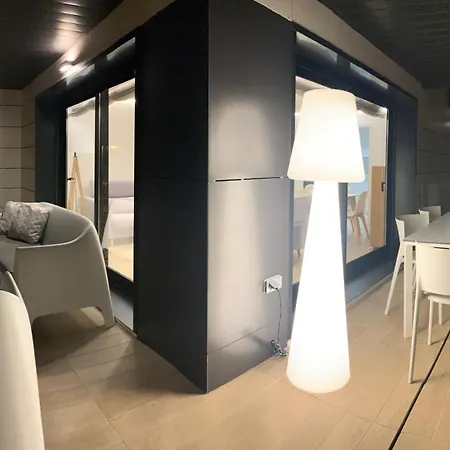 Canelas Premium Nuevos Con Piscina, Amplias Terrazas Y Garaje Portonovo