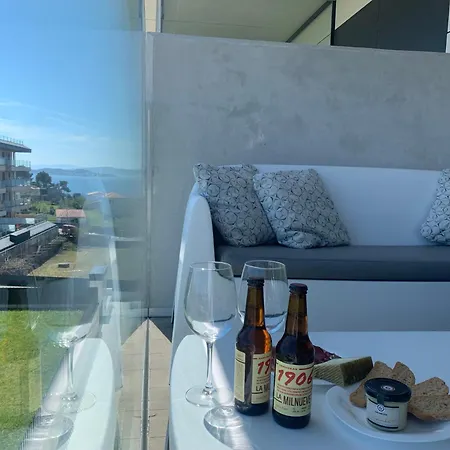 Canelas Premium Nuevos Con Piscina, Amplias Terrazas Y Garaje Portonovo