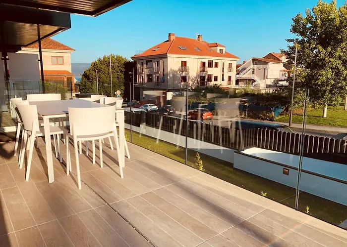 Canelas Premium Nuevos Con Piscina, Amplias Terrazas Y Garaje * Portonovo