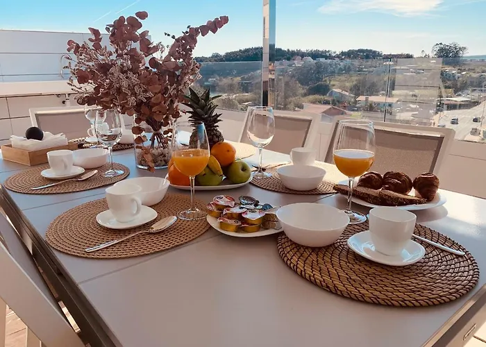 Canelas Premium Nuevos Con Piscina, Amplias Terrazas Y Garaje *